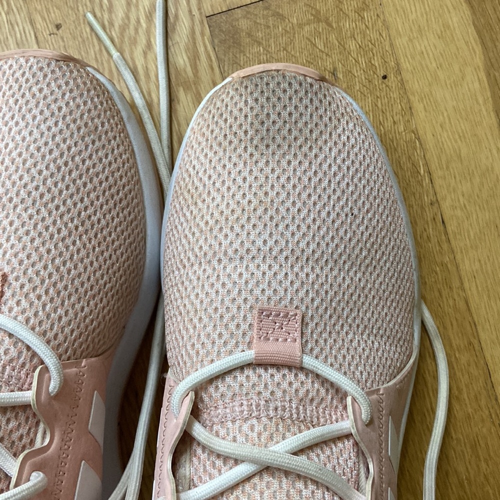 Adidas - Picture 3 of 3